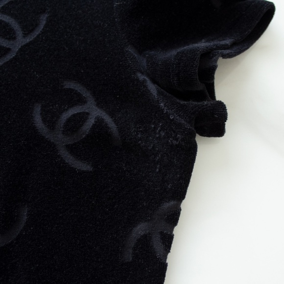 Iconic Chanel Vintage Spring 1996 Black CC Logo Velour 96P Mini Dress - Picture 10 of 16